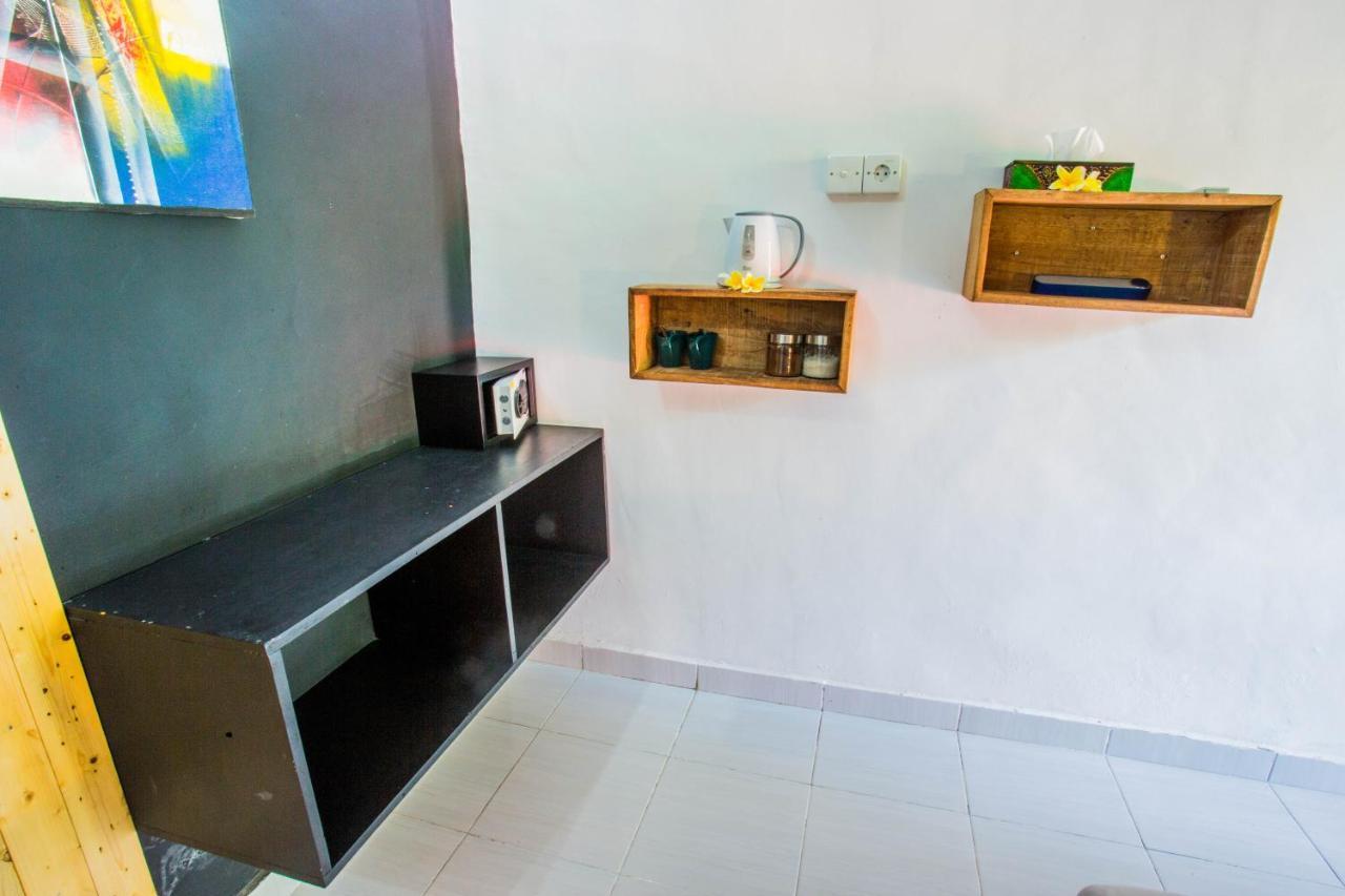 Suba Homestay Lembongan Esterno foto